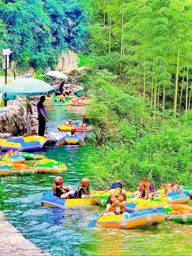 龙王山峡谷漂流：安吉夏季玩水市场的体验升级与消费逻辑